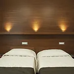 Angelina Hotel