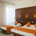 Angelina Hotel