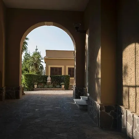 Hotel Angelina 3*