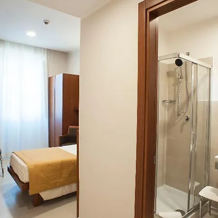 Angelina Hotel