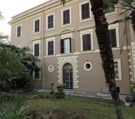 Hotel Angelina 3*